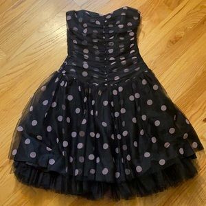 Jessica McClintock for Gunne Sax 🖤